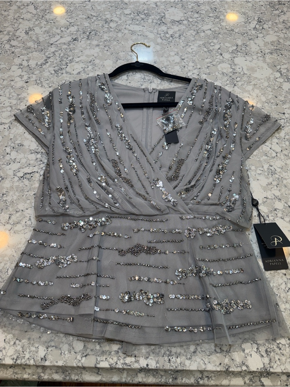 Adrianna Papell Silver sequin Top blouse size 6 NWT